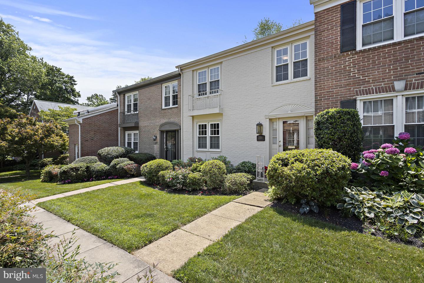 2081 Hopewood Dr