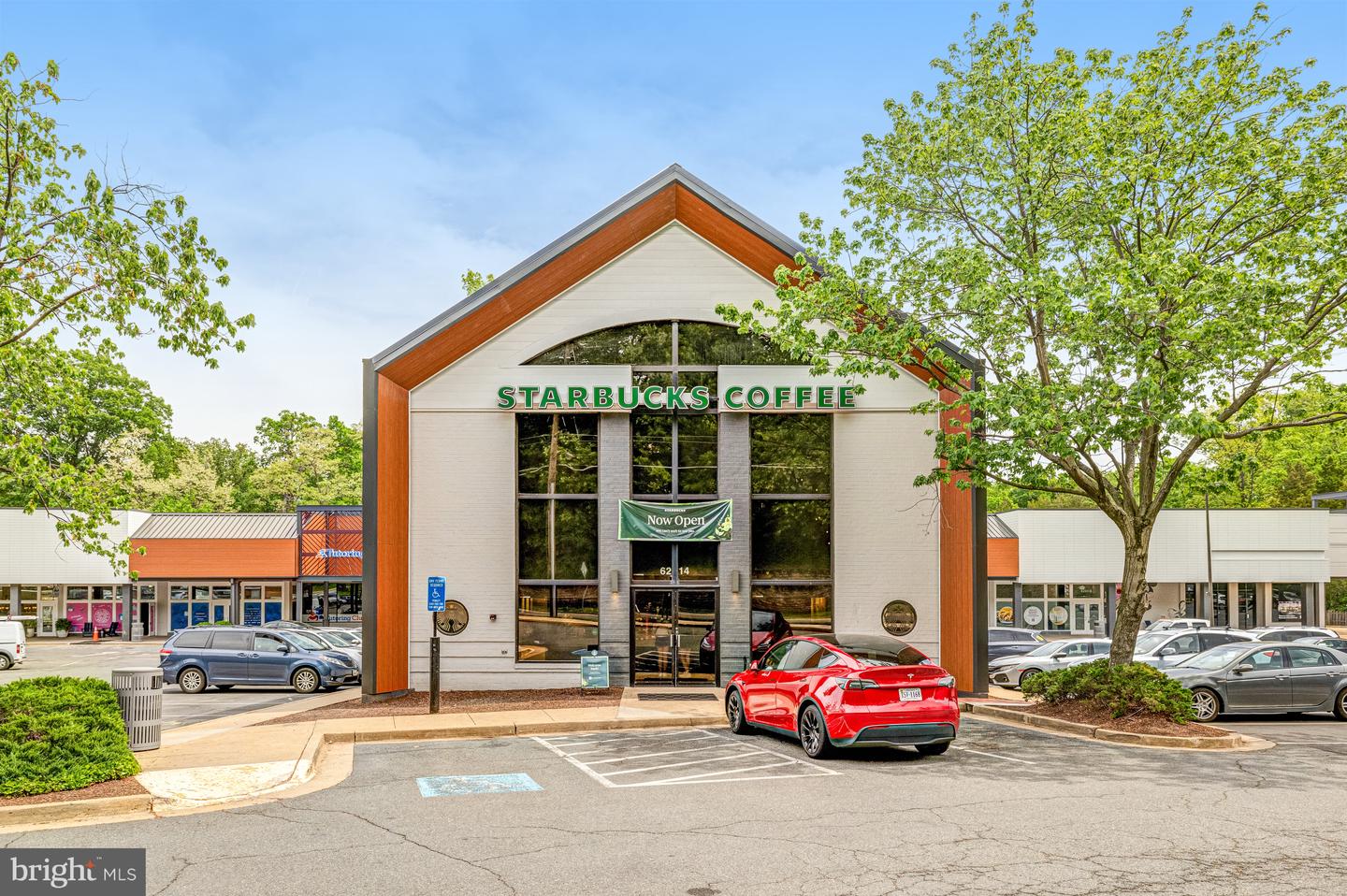 2081 Hopewood Dr