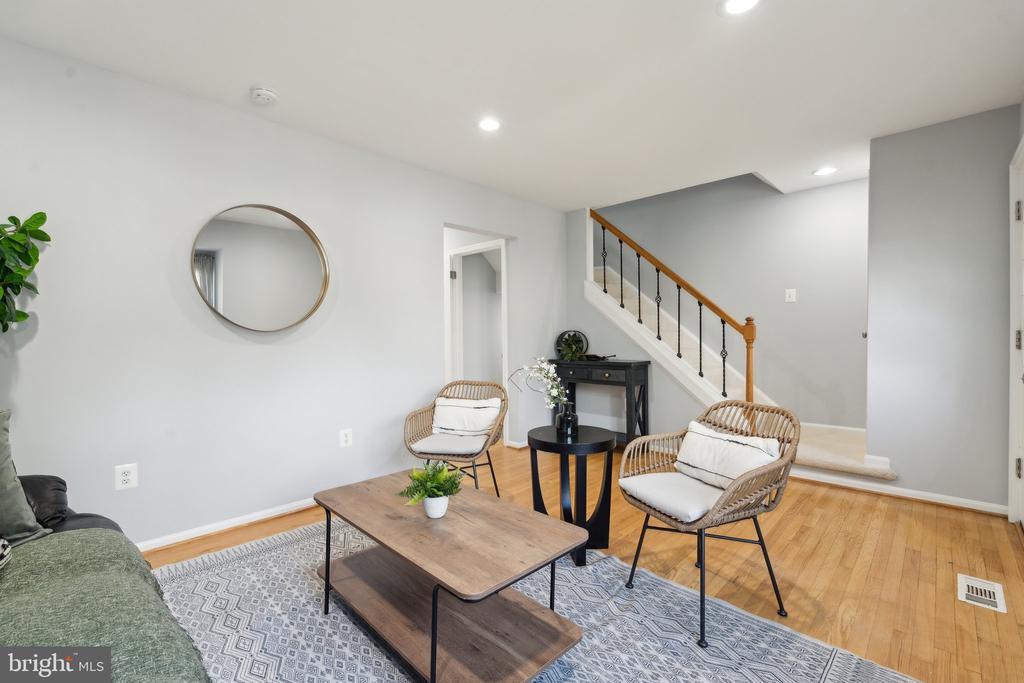 807 Sycamore Ct