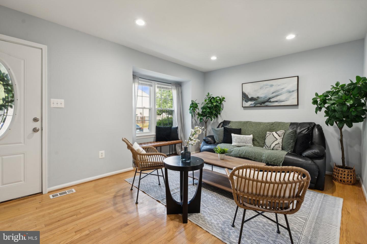 807 Sycamore Ct