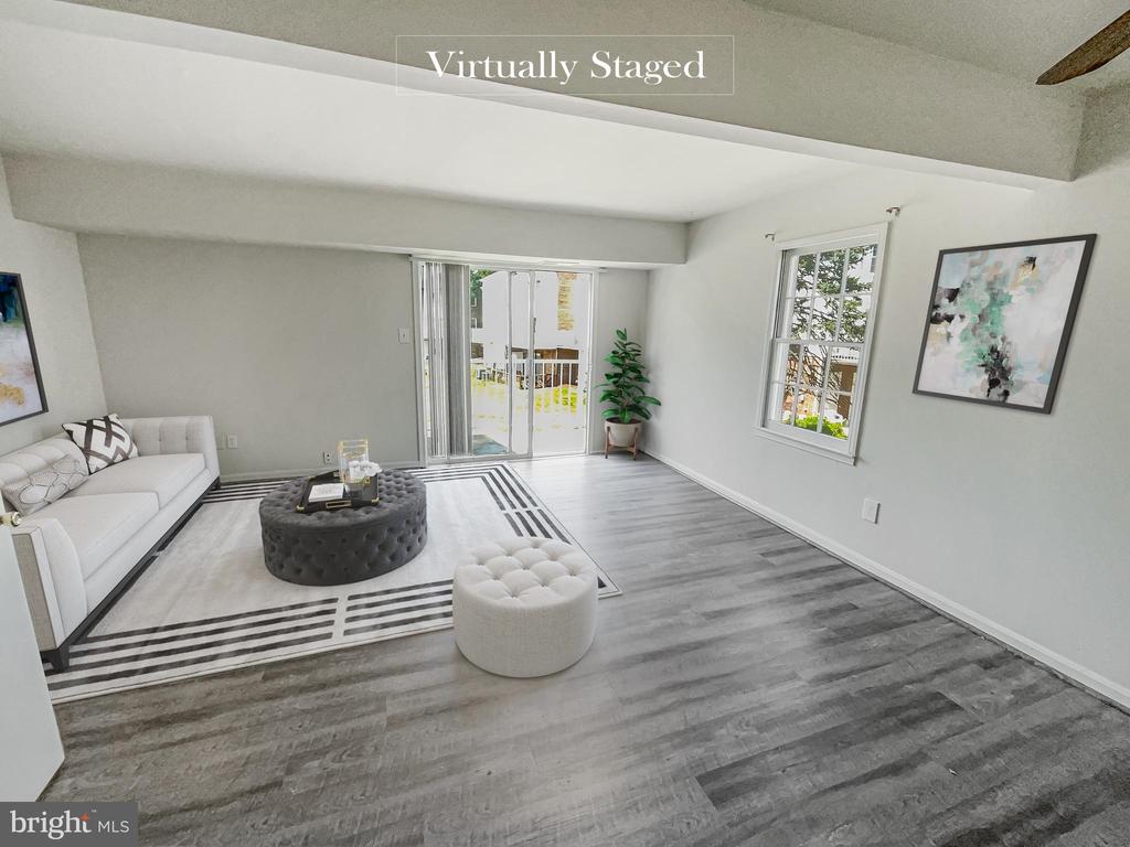 14477 Cool Oak Ln