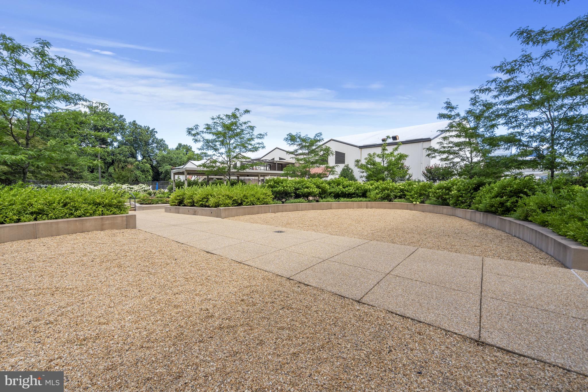 1800 Old Meadow Rd #520