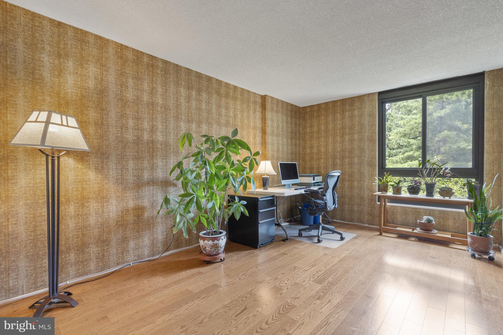 1800 Old Meadow Rd #520