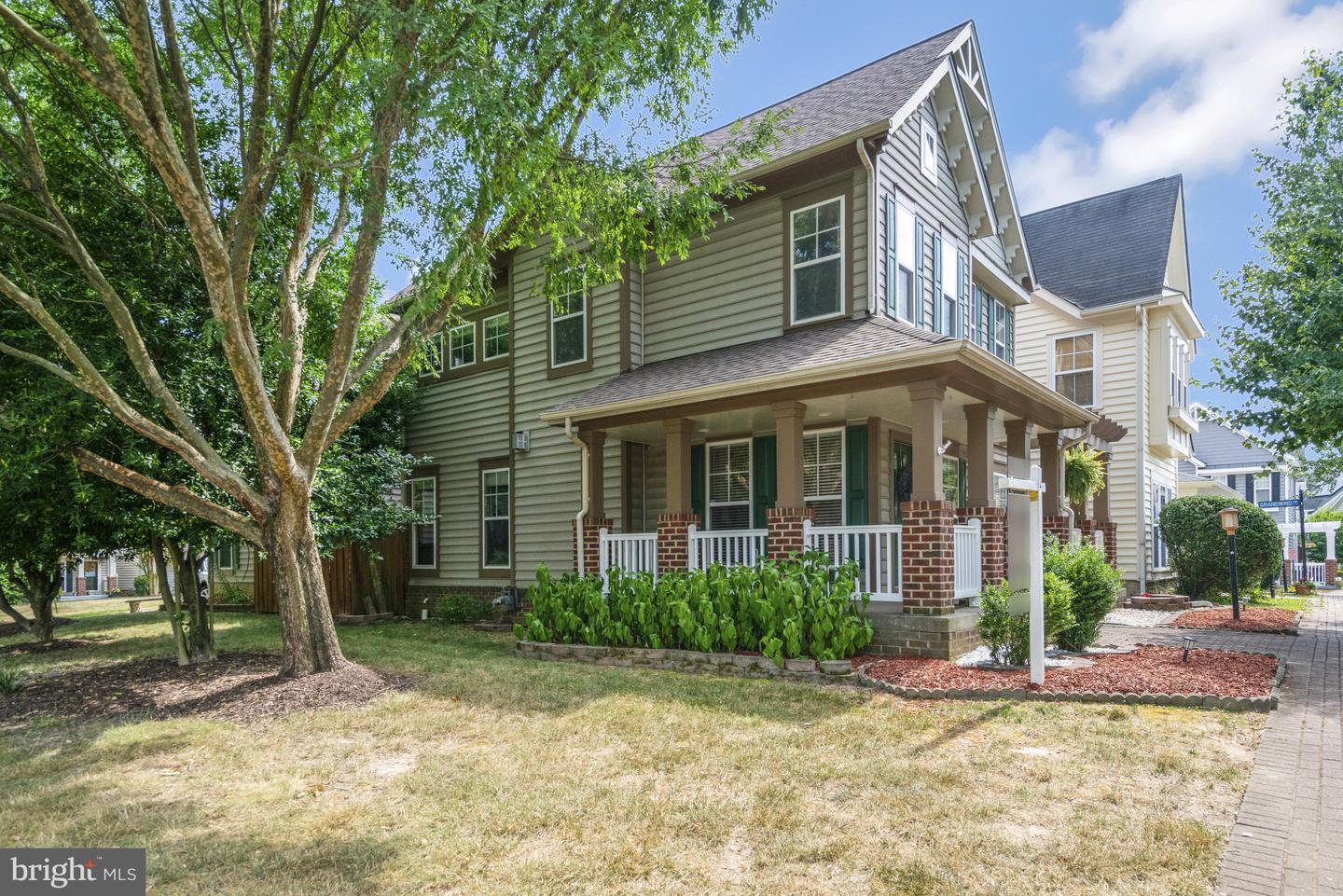 7758 Grandwind Dr