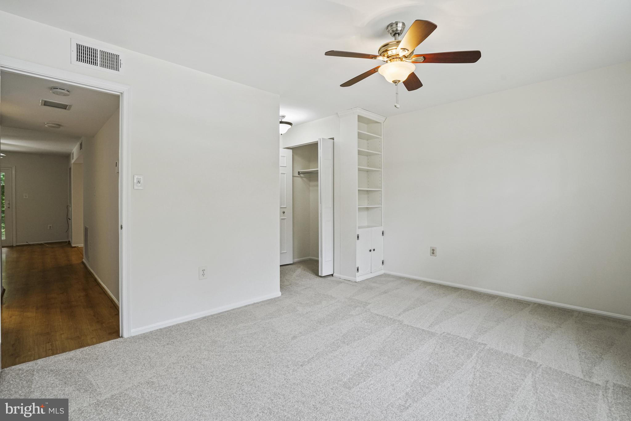 7735 Inversham Dr #174