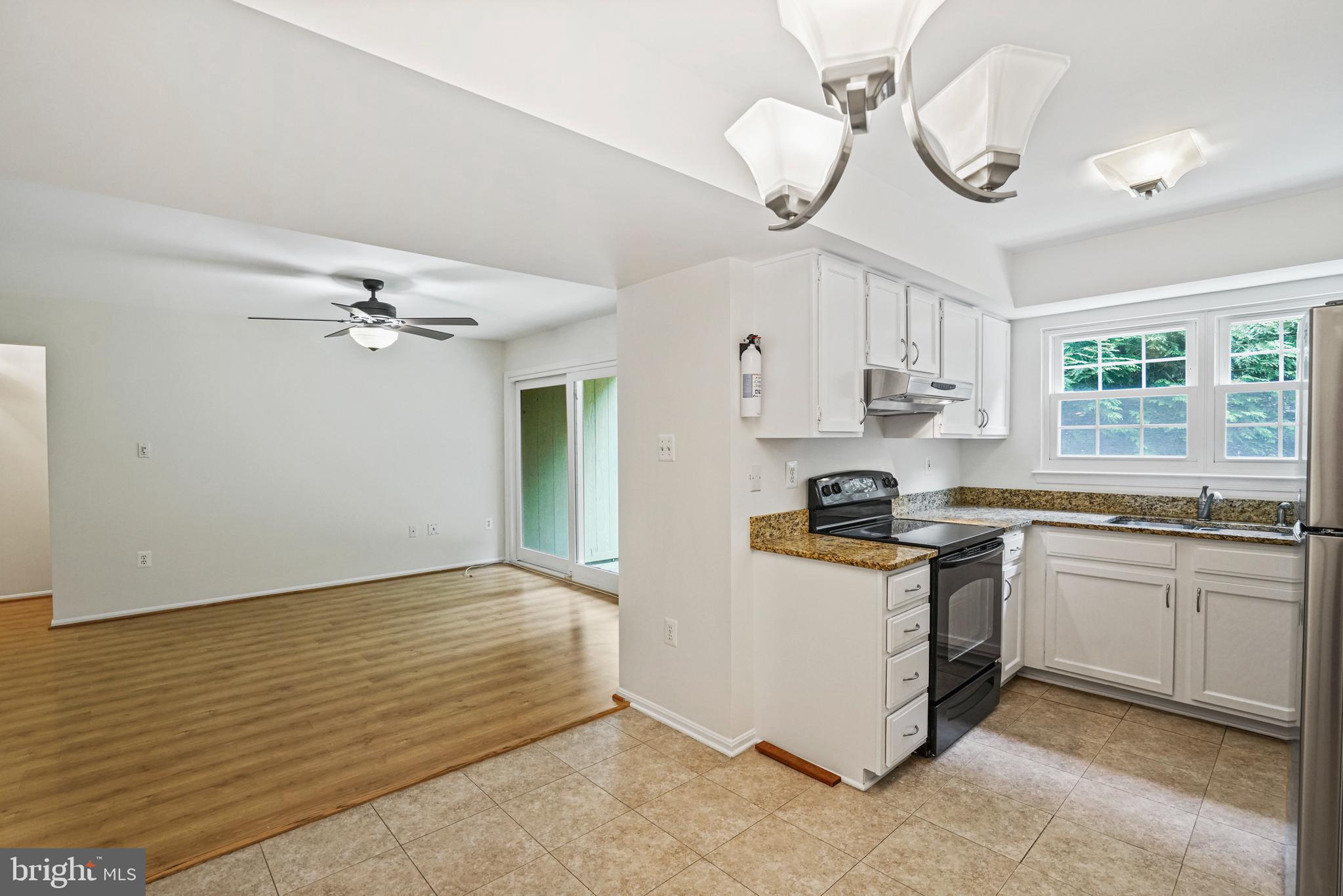 7735 Inversham Dr #174