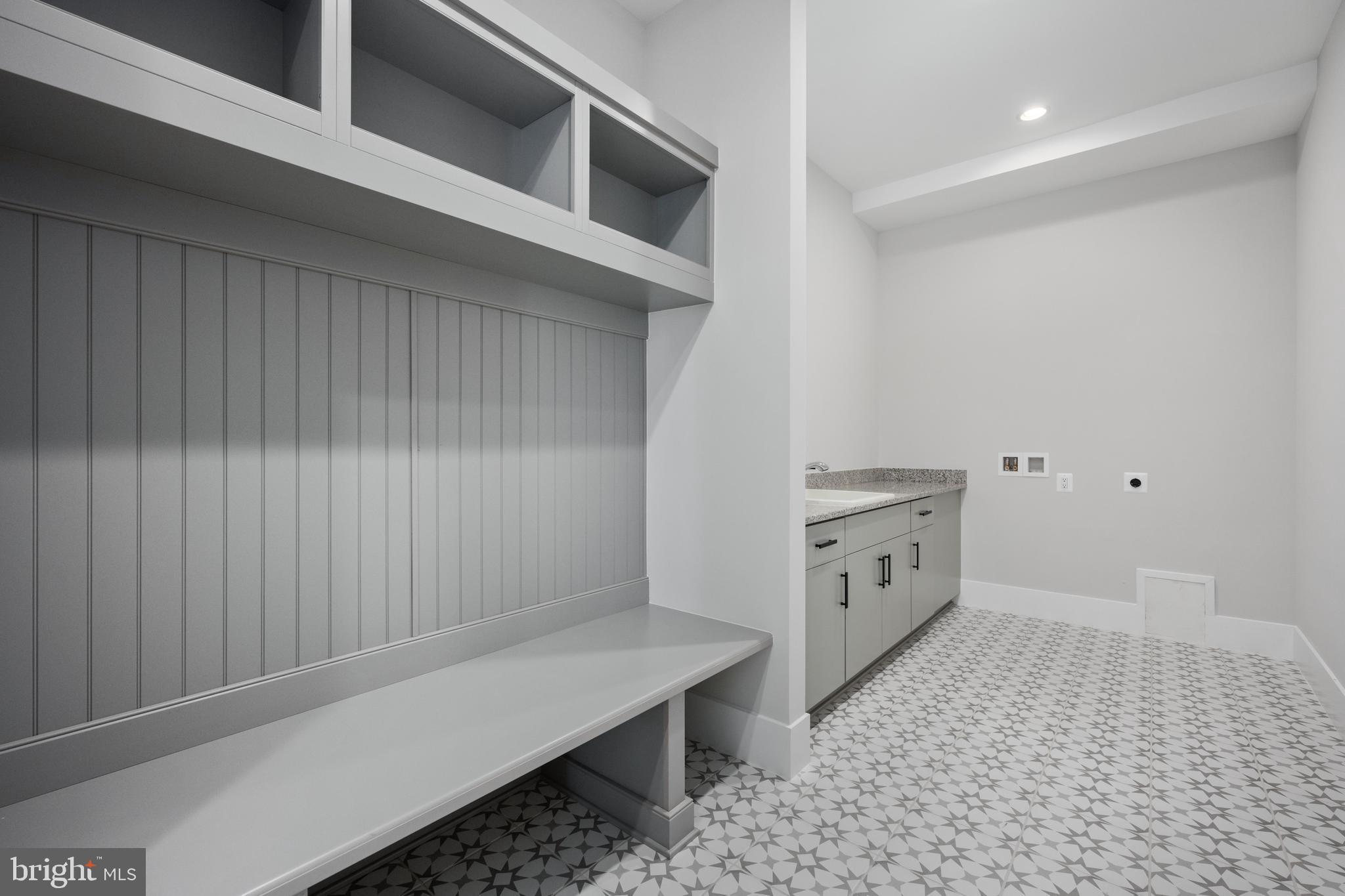 1205 RILEY PRESERVE COURT