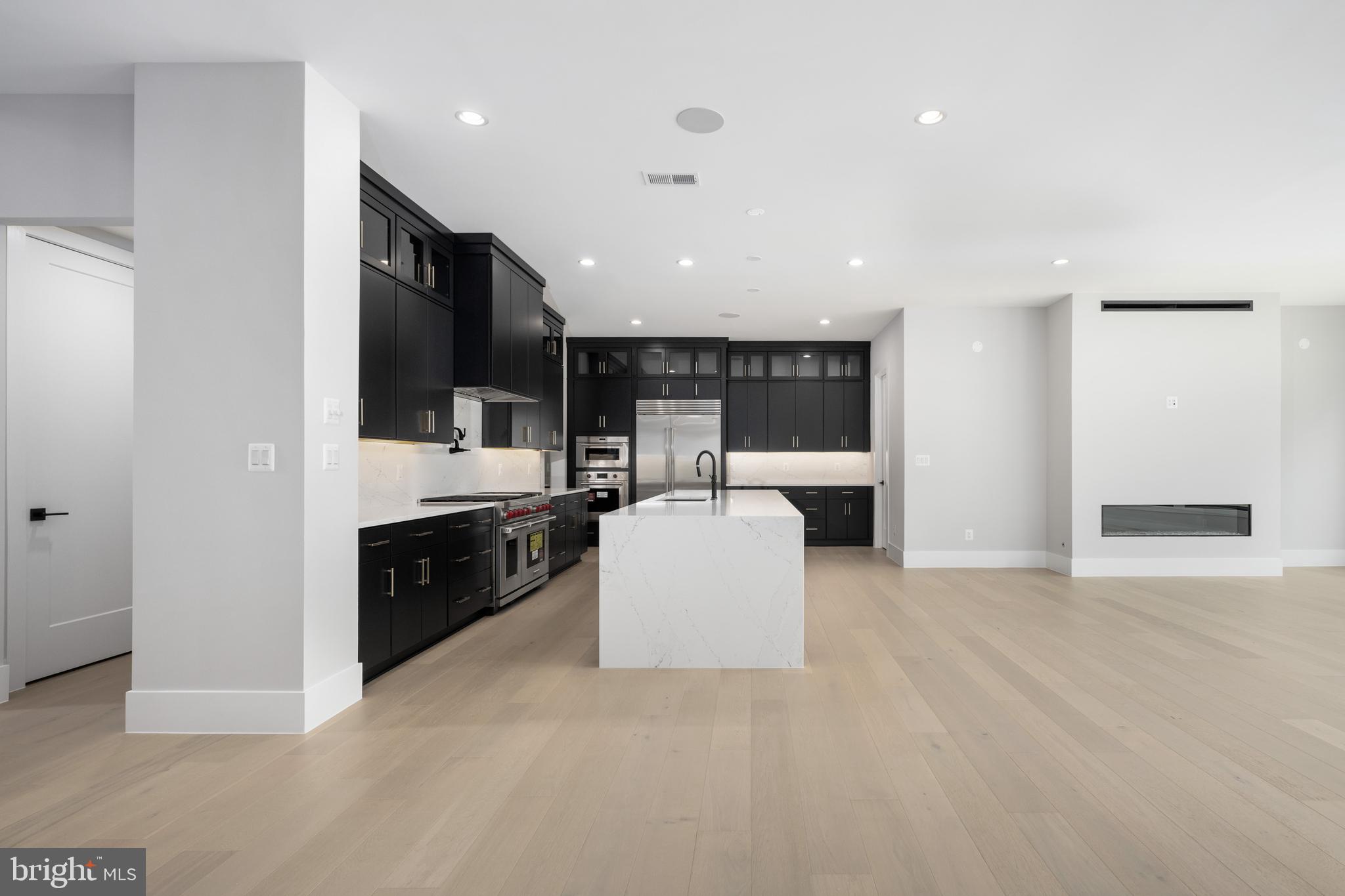 1205 RILEY PRESERVE COURT