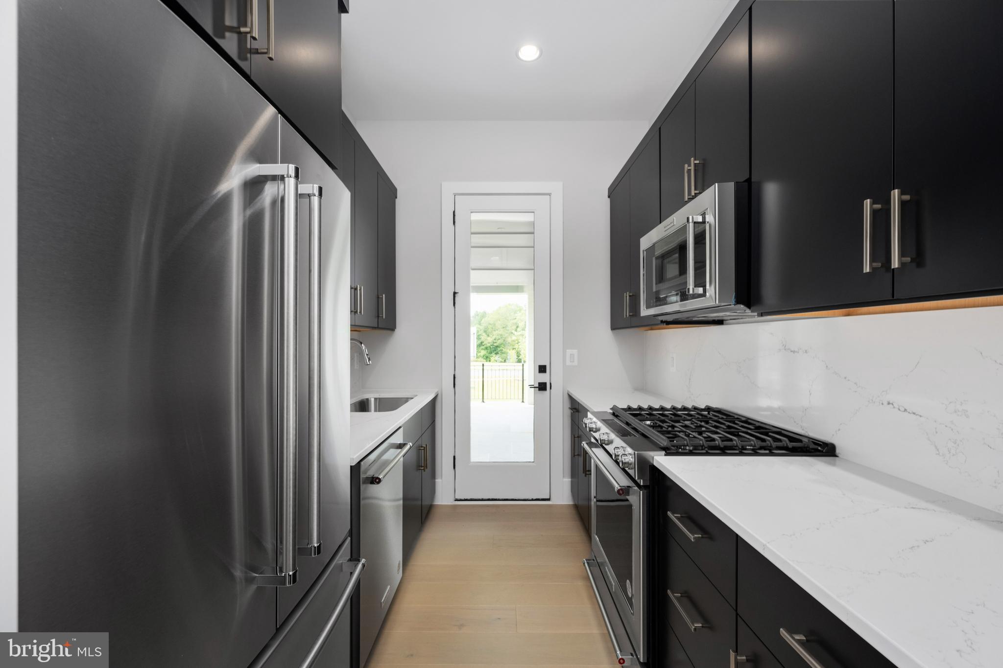 1205 RILEY PRESERVE COURT