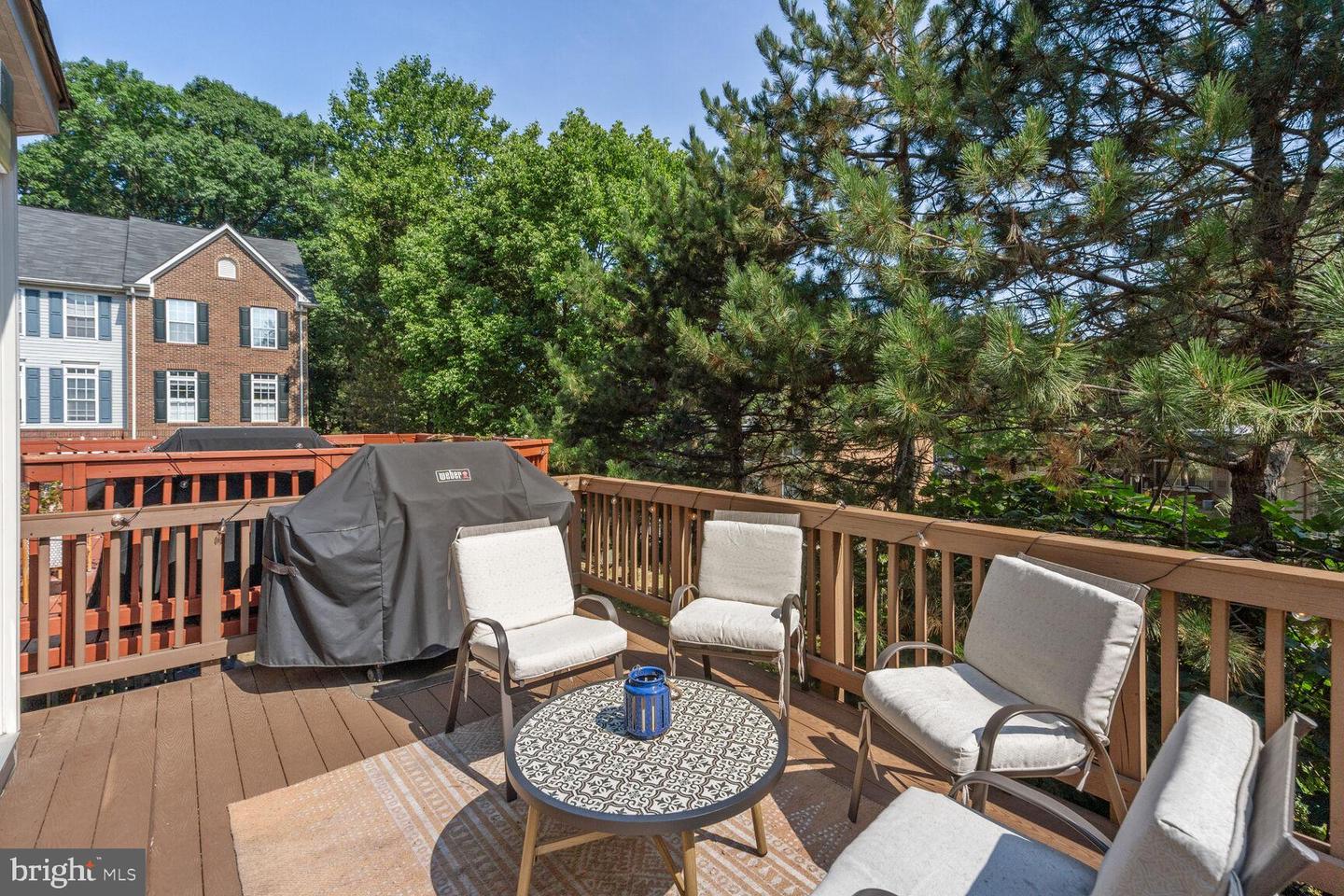 2950 HUNTINGTON GROVE SQ
