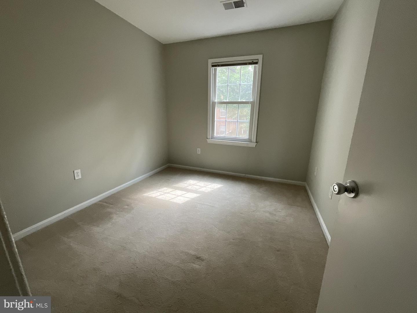 2933 CASHEL LN