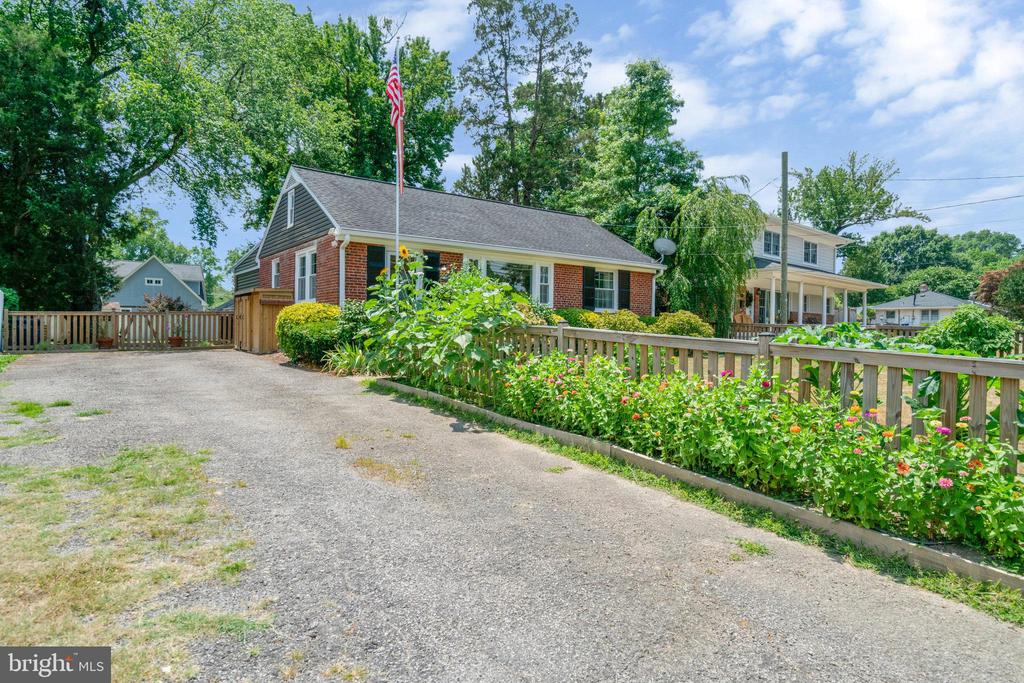1805 Shenandoah Rd