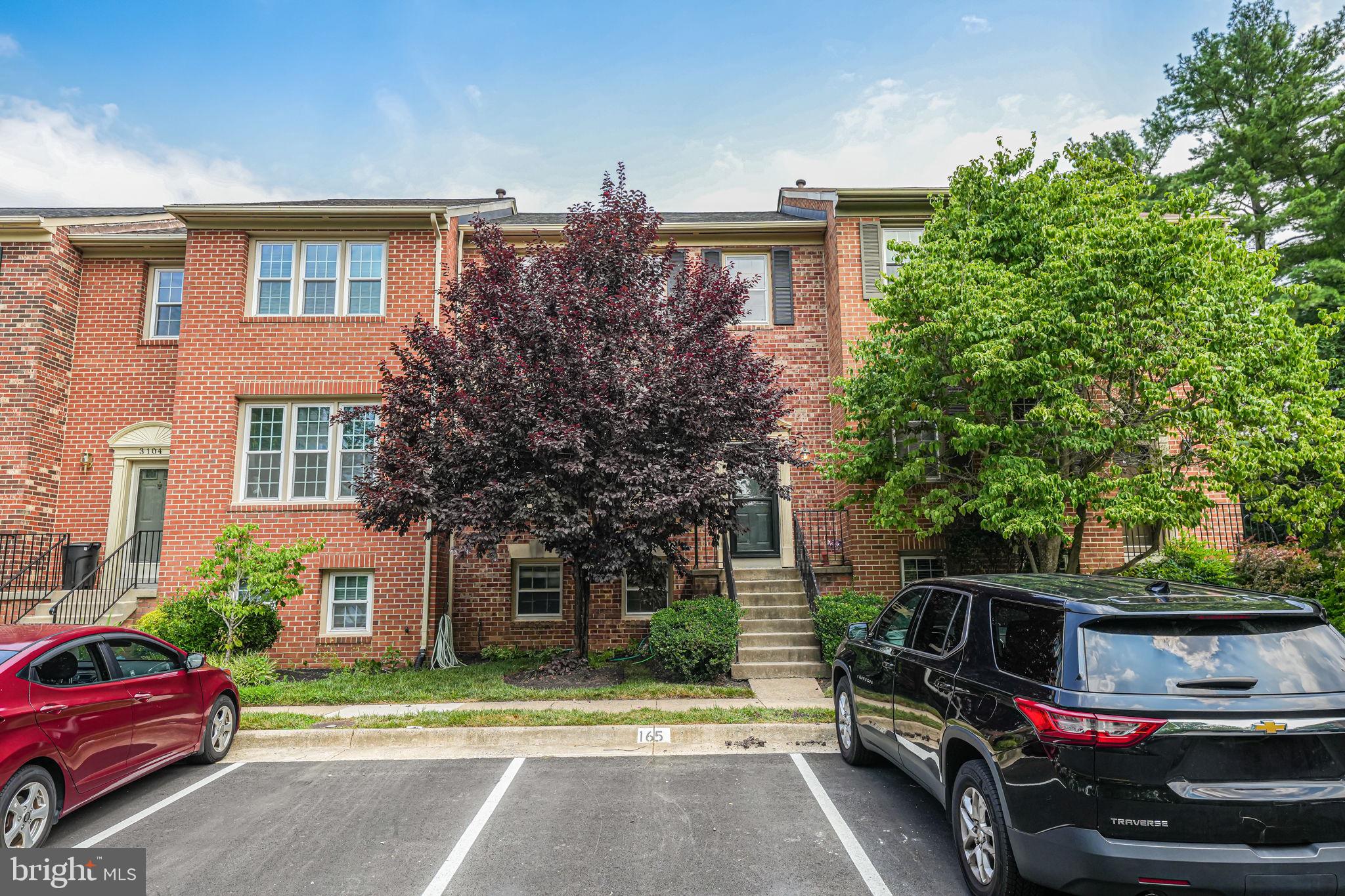 3106 BRADFORD WOOD COURT