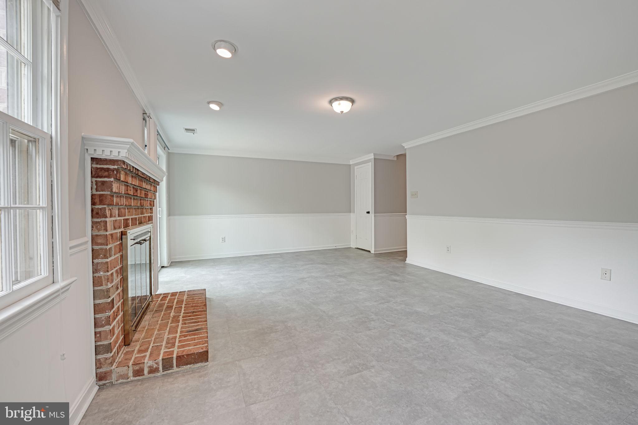 3106 BRADFORD WOOD COURT