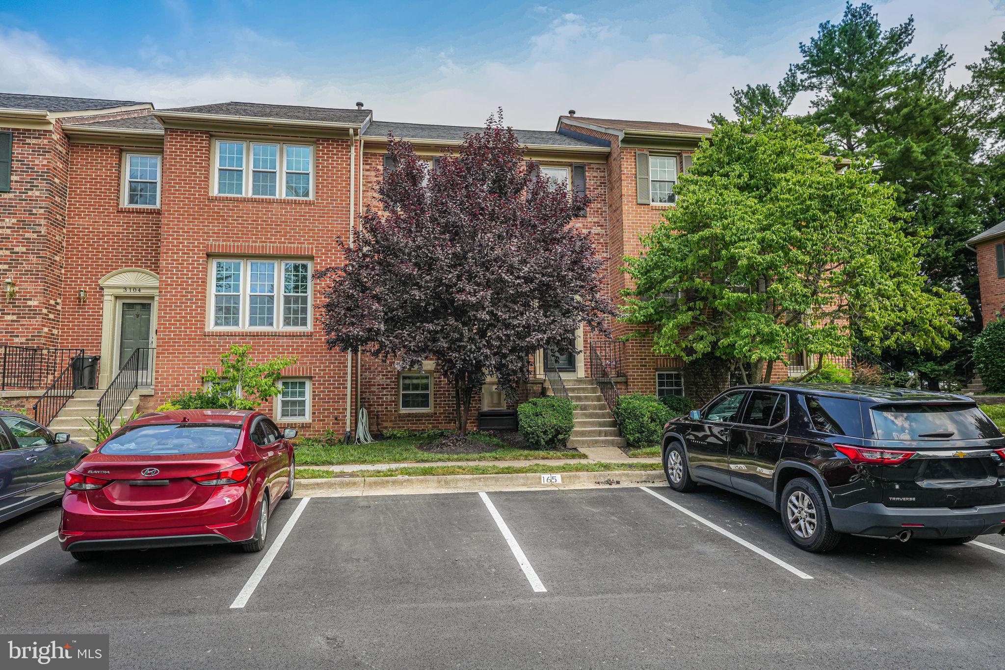 3106 BRADFORD WOOD COURT