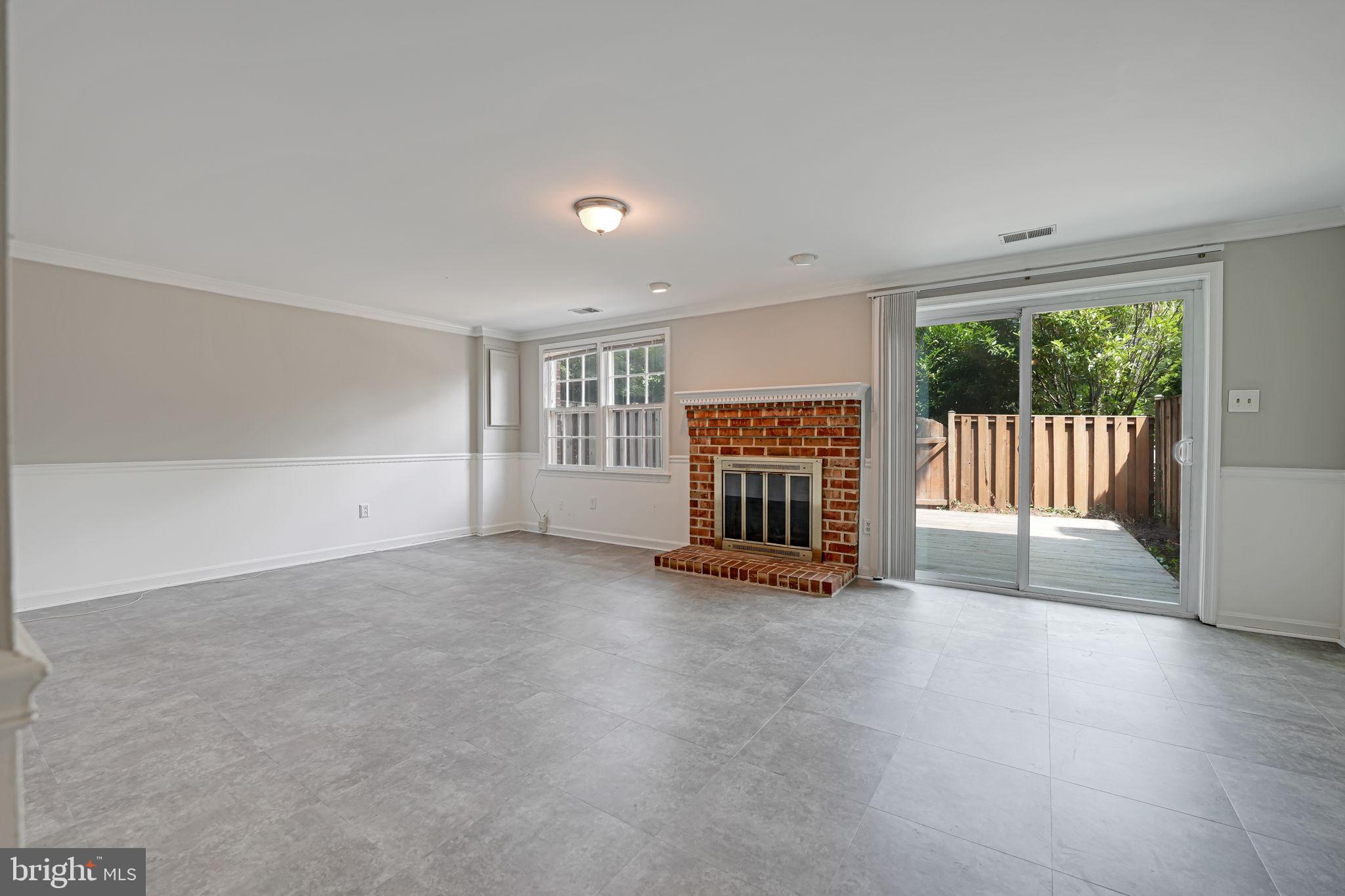 3106 BRADFORD WOOD COURT