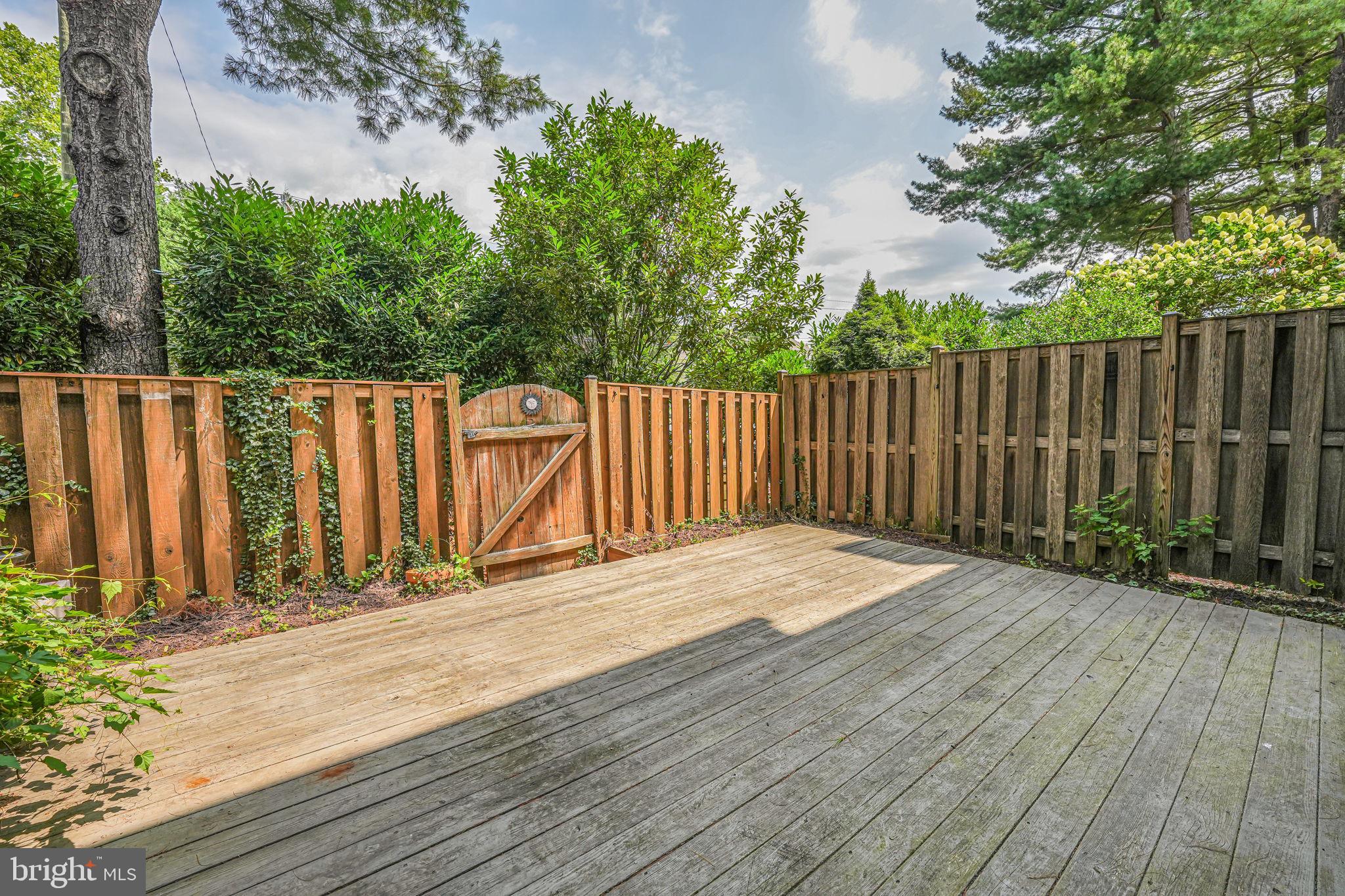 3106 BRADFORD WOOD COURT