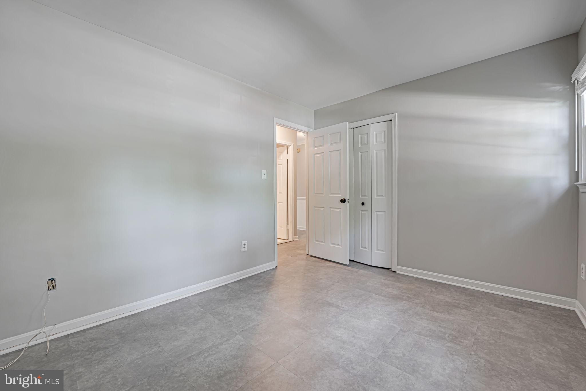 3106 BRADFORD WOOD COURT