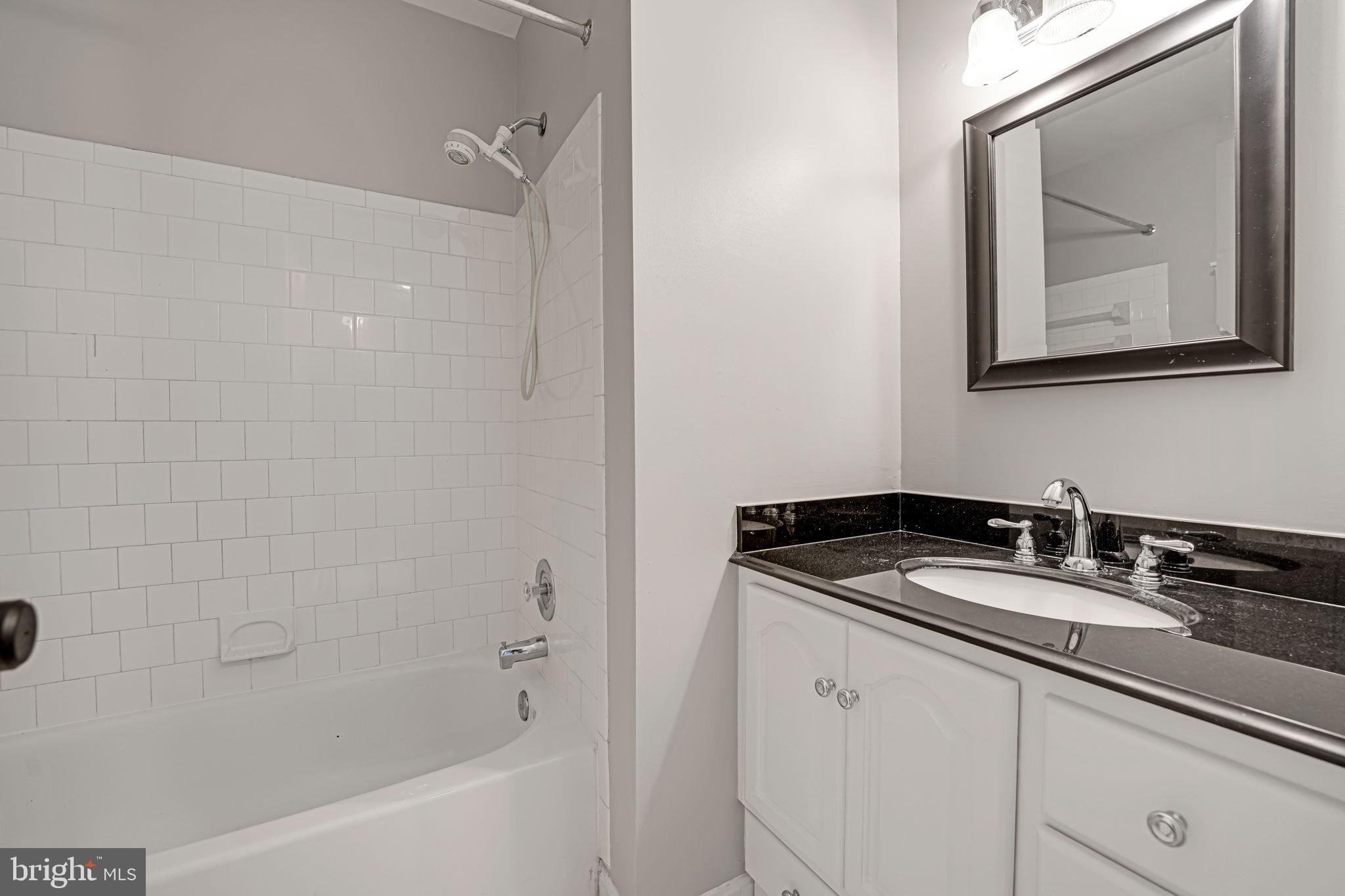 3106 BRADFORD WOOD COURT