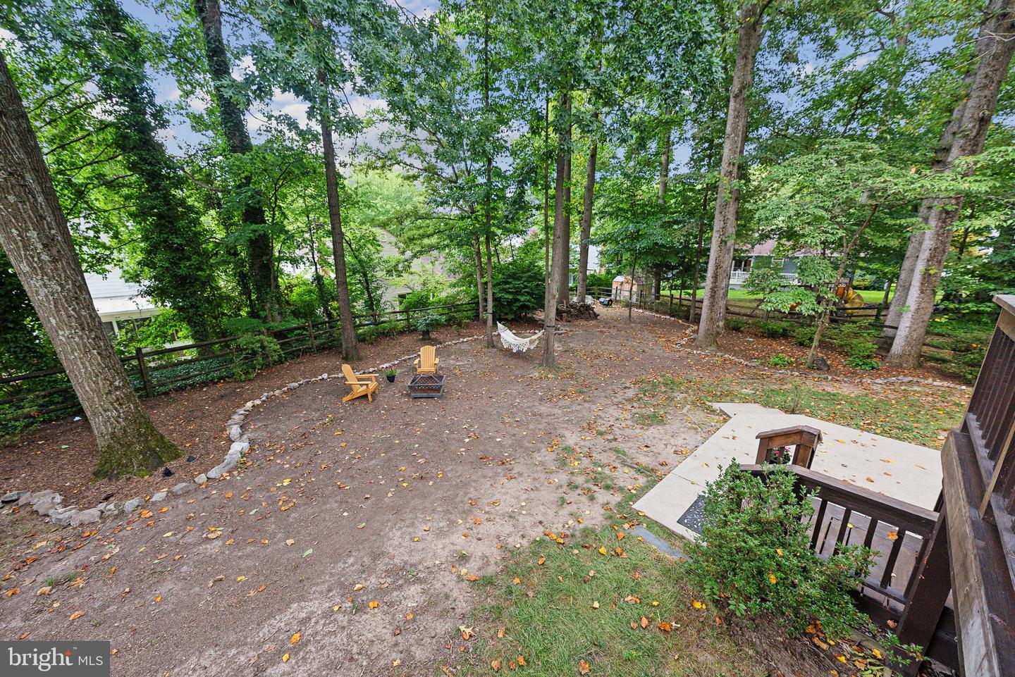 6404 Essex Ct