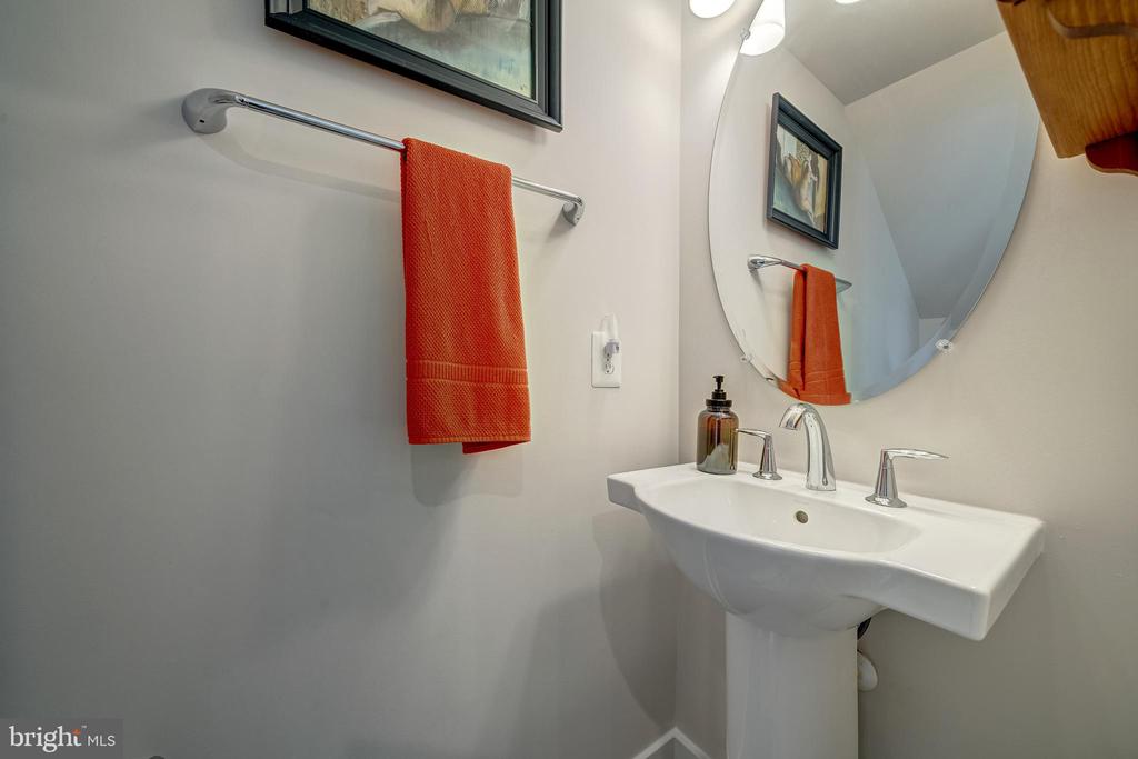 1704 BANDIT LOOP 20A