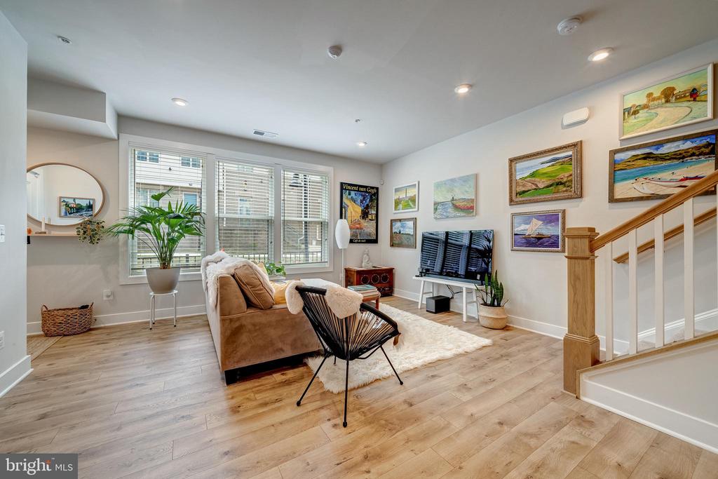1704 BANDIT LOOP 20A