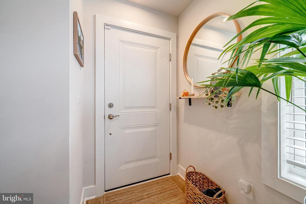 1704 BANDIT LOOP 20A