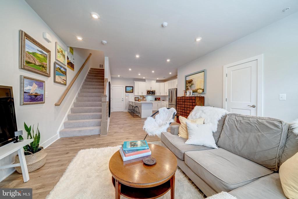 1704 BANDIT LOOP 20A