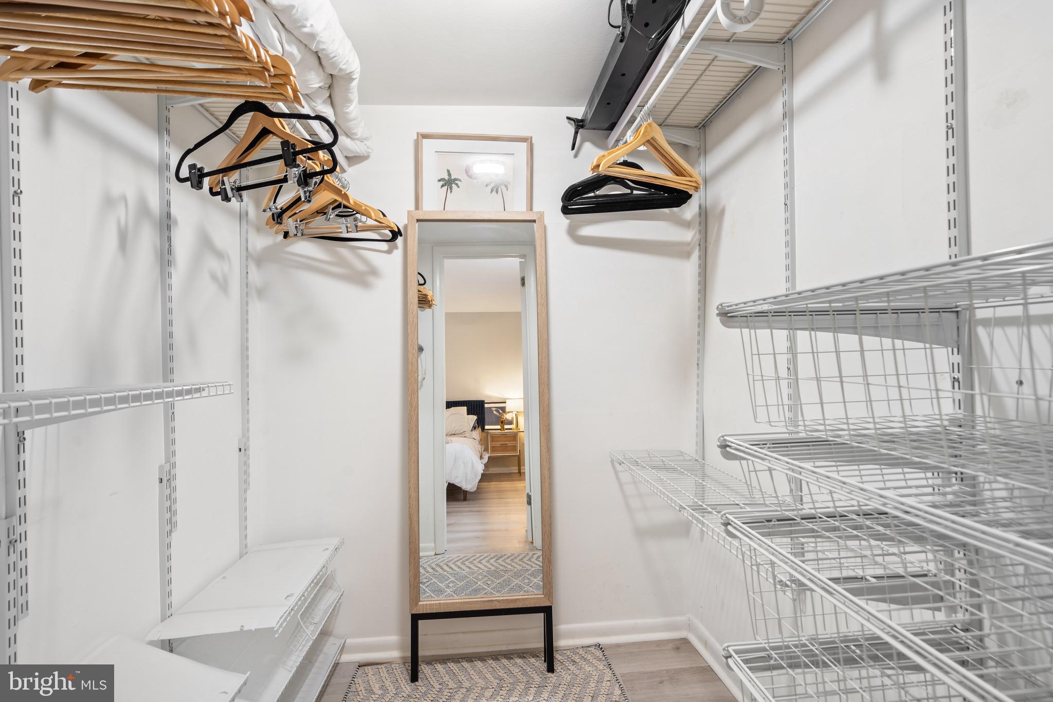 11625 Vantage Hill Rd #1c