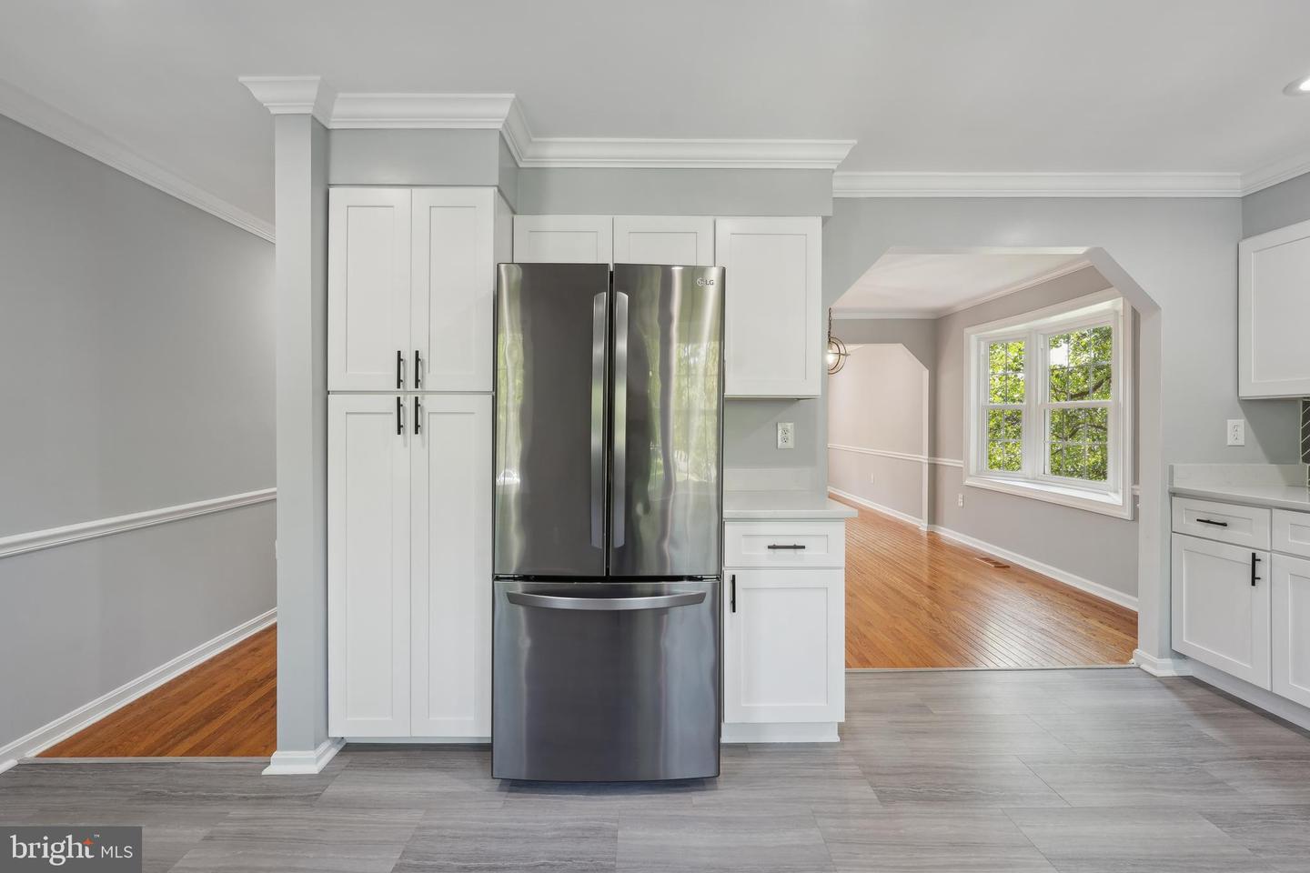 4735 IRVIN SQ