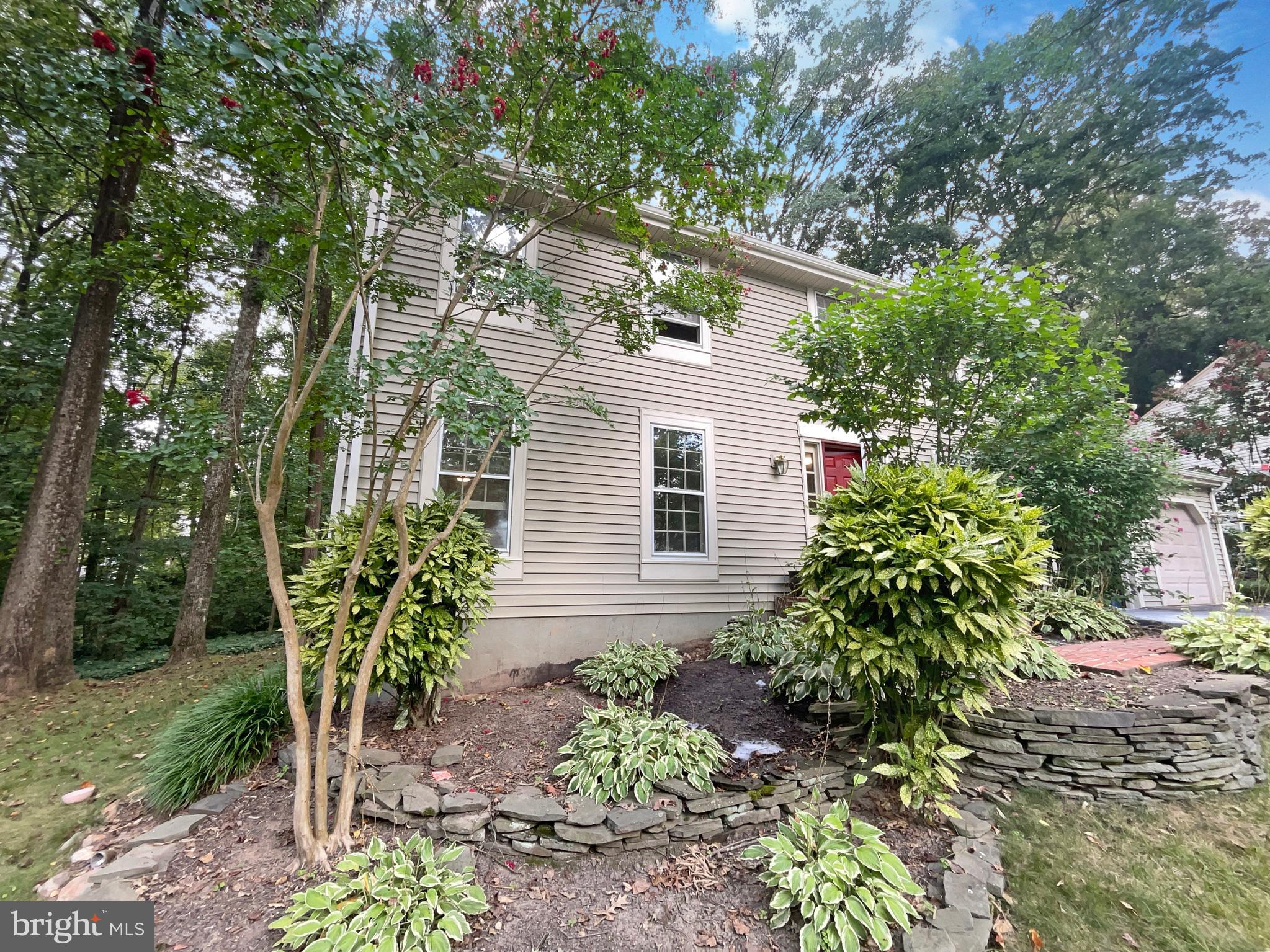 5932 New England Woods Dr