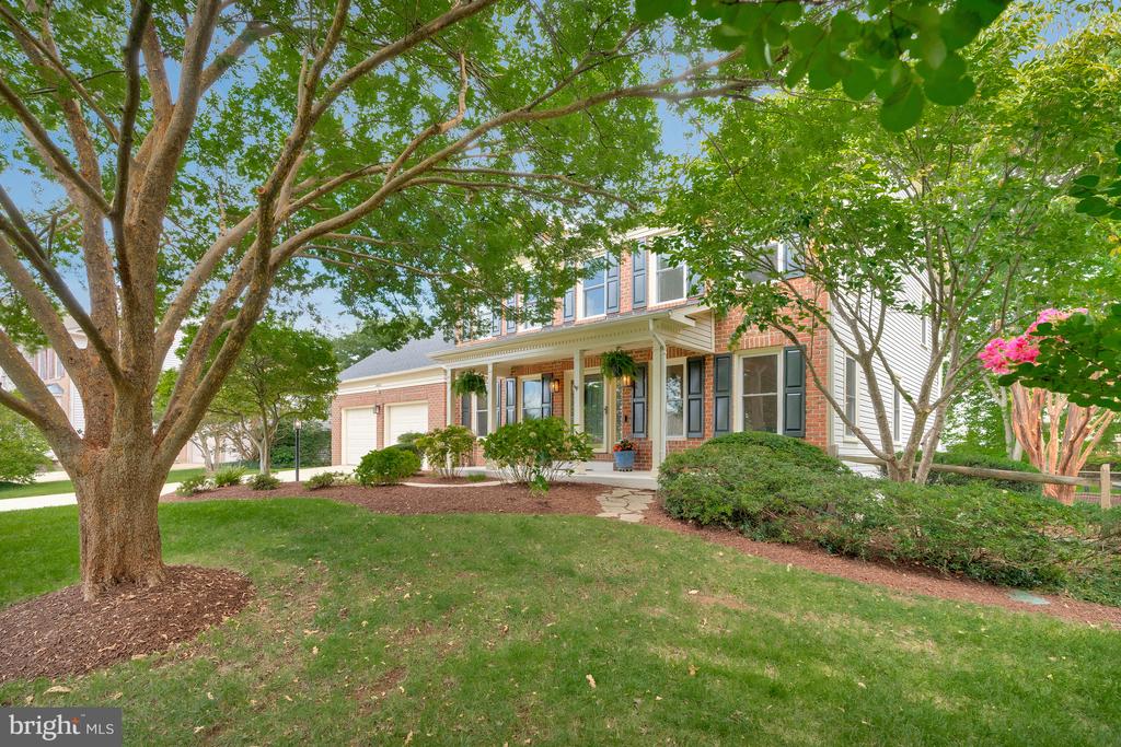 2605 Barnside Ct