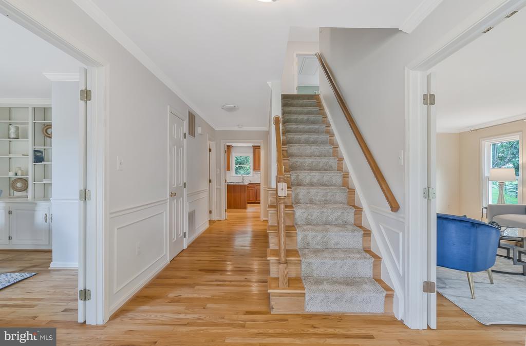 2605 Barnside Ct
