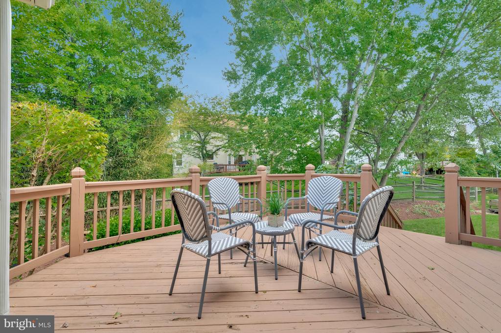 2605 Barnside Ct