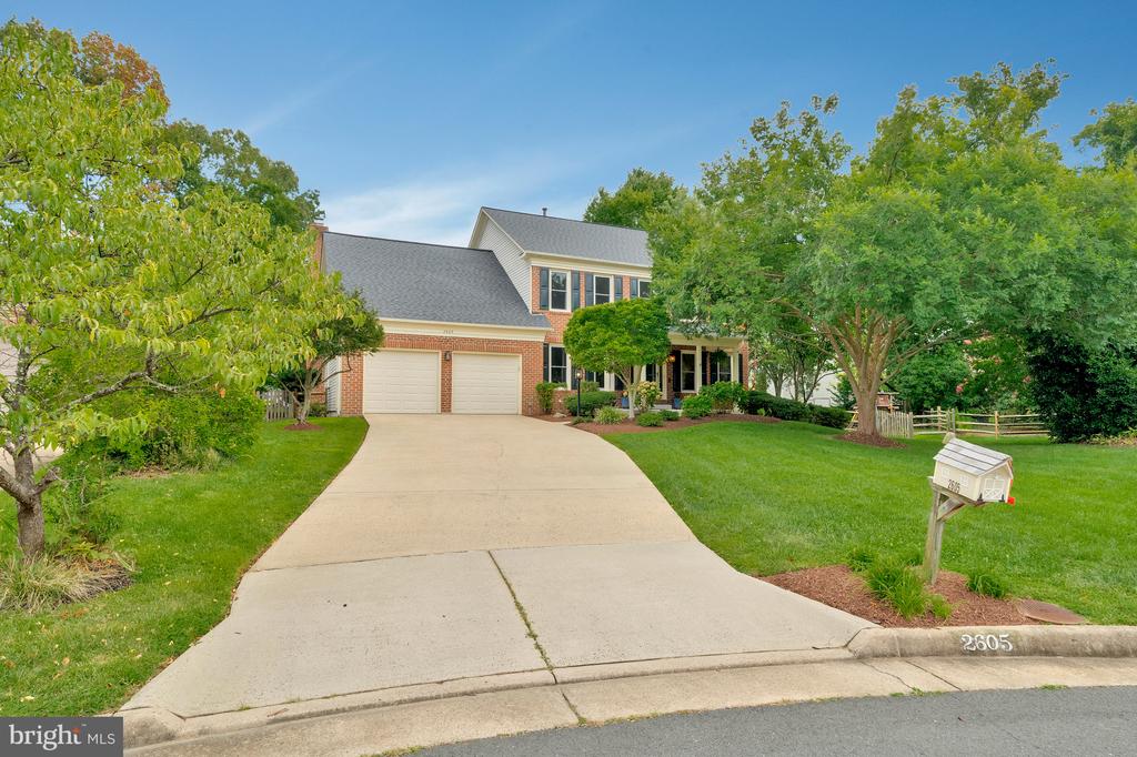2605 Barnside Ct