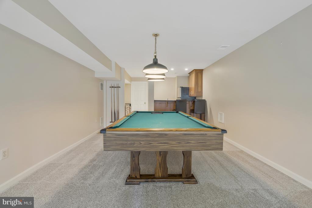2605 Barnside Ct