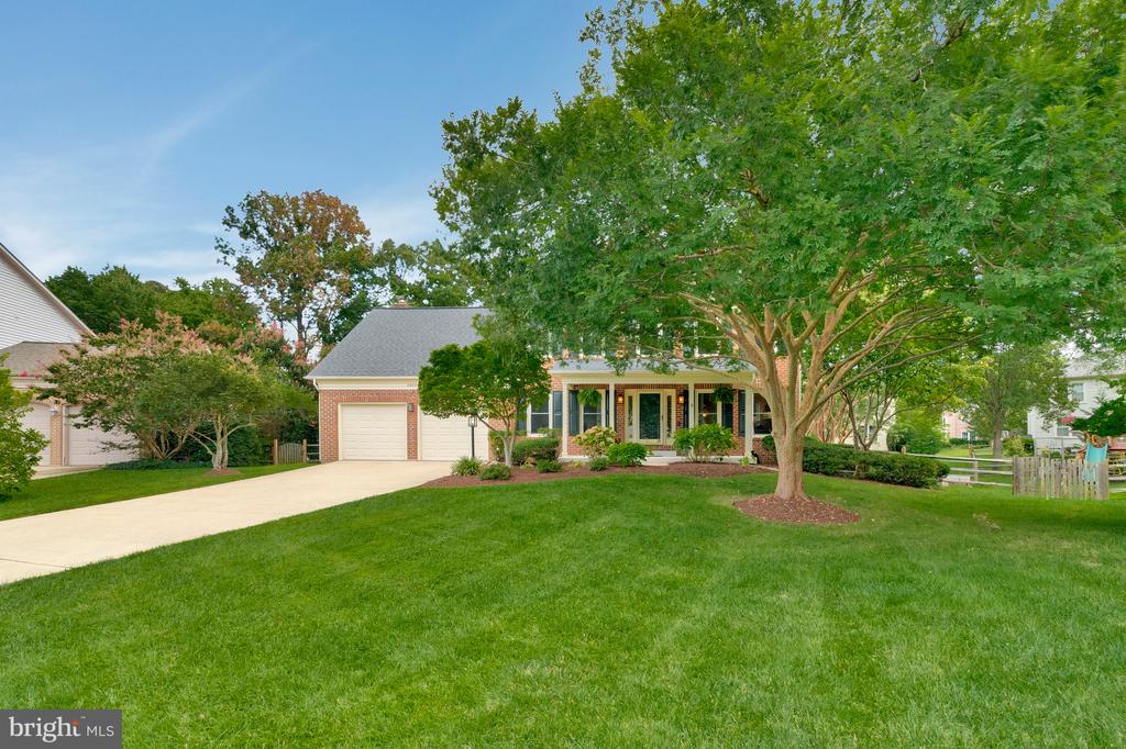 2605 Barnside Ct
