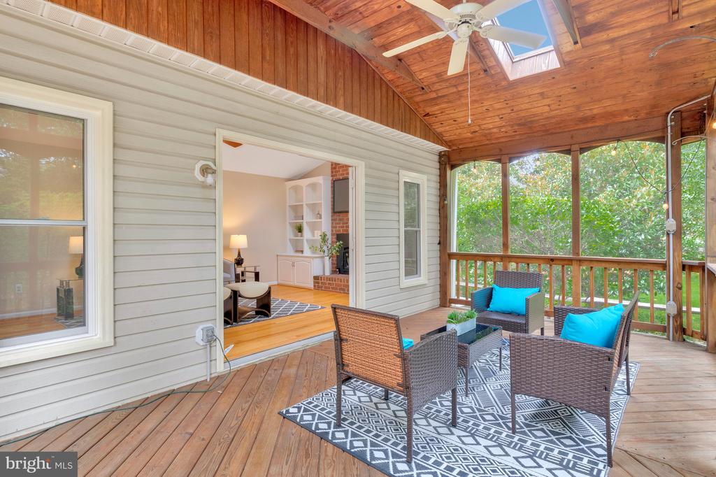 2605 Barnside Ct