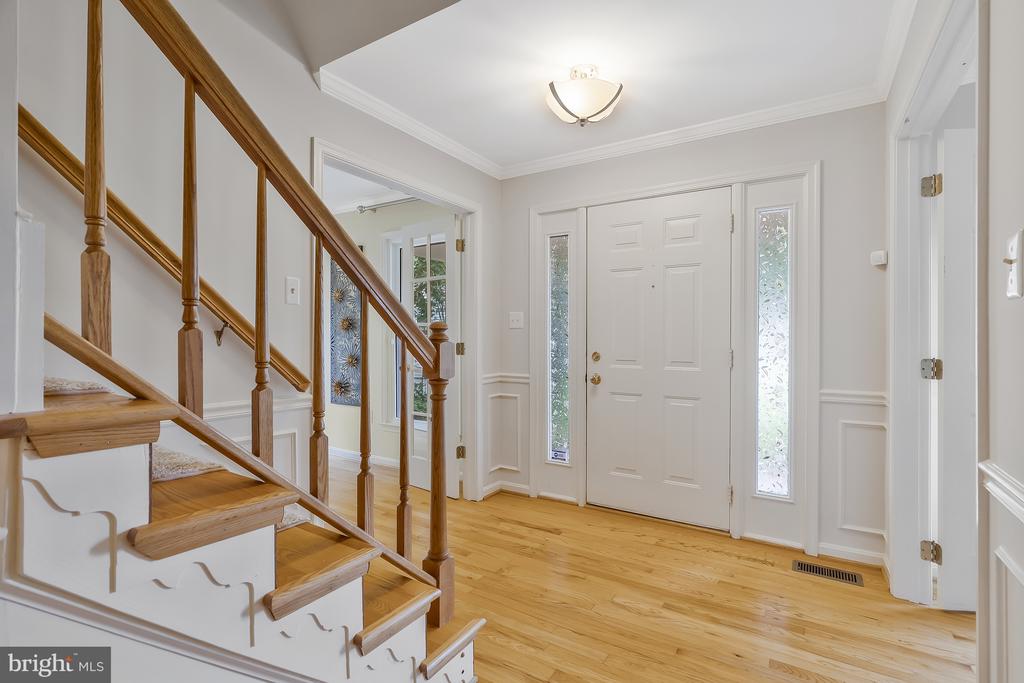 2605 Barnside Ct