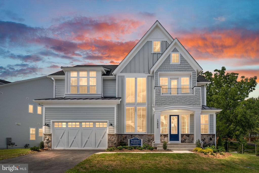 2709 FLORIS LANE