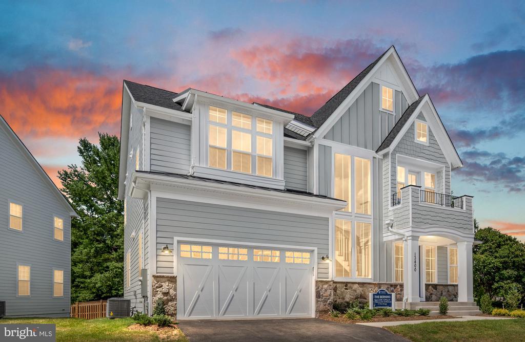 2709 FLORIS LANE