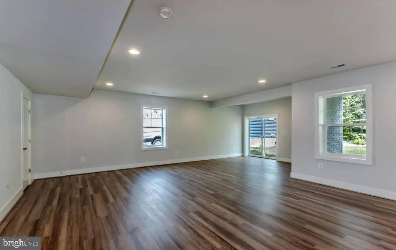 6230 MCCONNELL LN