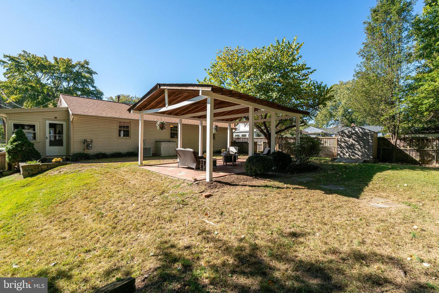 3808 Elmwood Dr