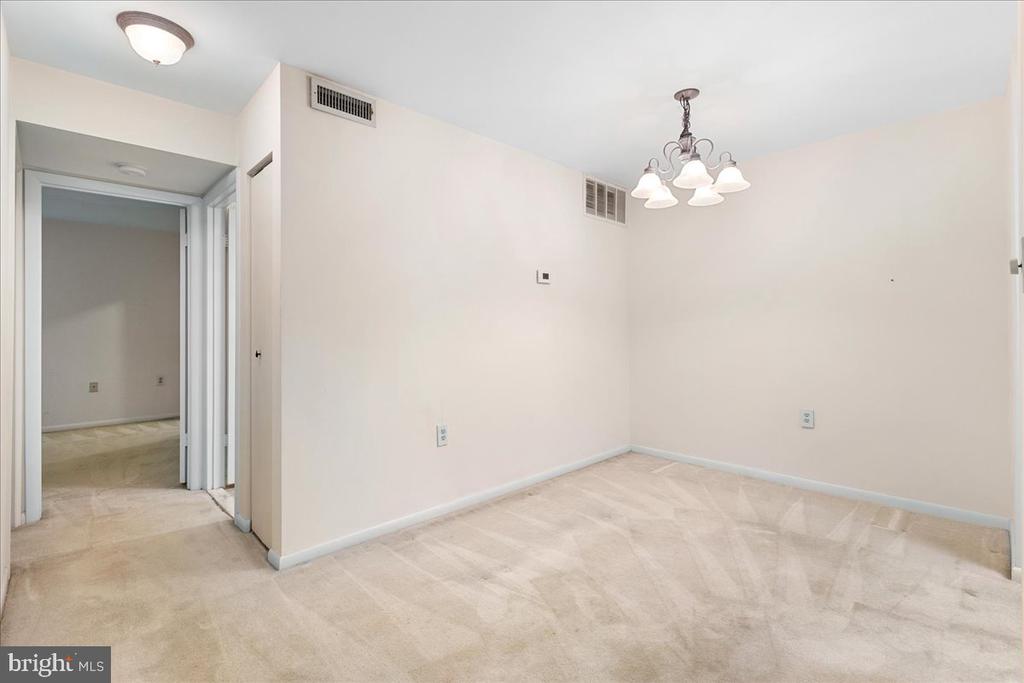 10310 Luria Commons Ct #2d