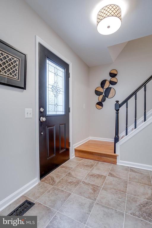 10186 Sassafras Woods Ct