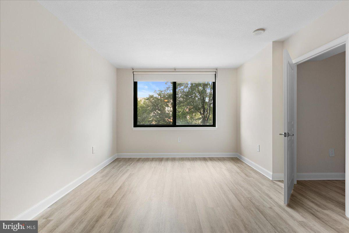 2451 Midtown Ave #209