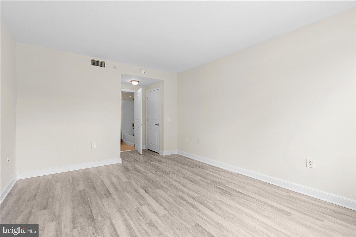 2451 Midtown Ave #209