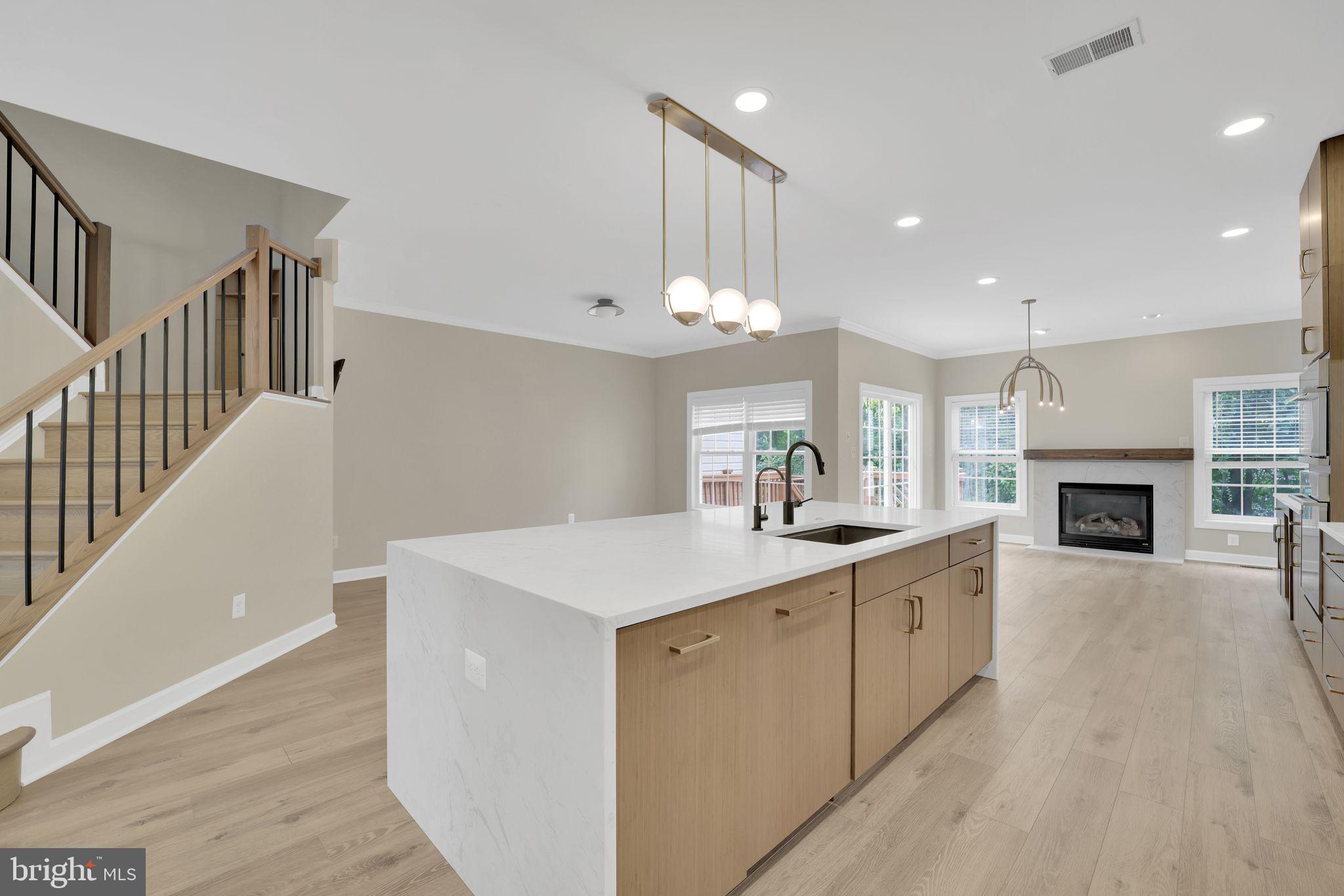 3814 Elmwood Towne Way