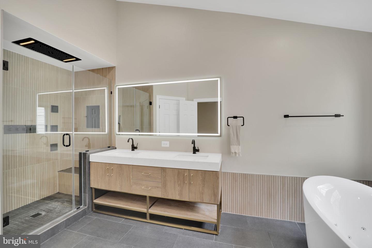 3814 Elmwood Towne Way