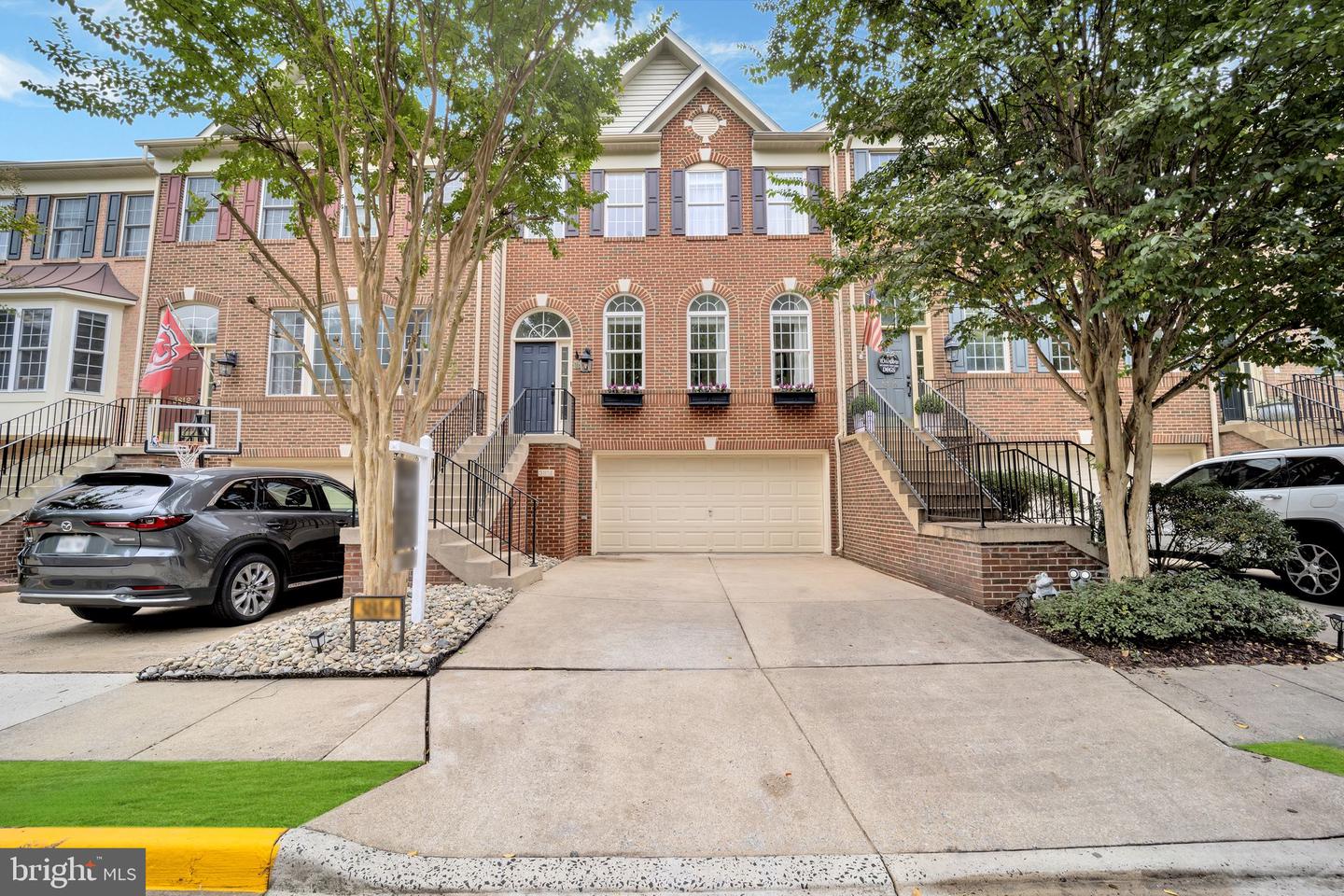 3814 Elmwood Towne Way